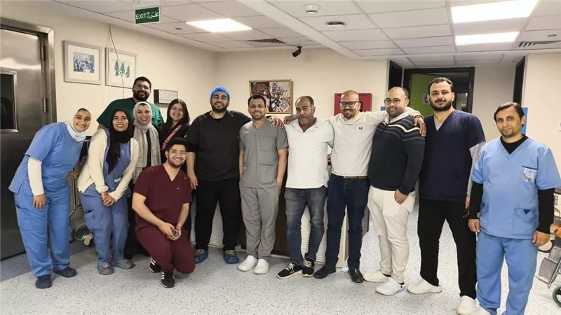 تفاصيل إجراء ولادة قيصرية لحالة حرجة باستخدام جهاز الإيكمو بقصر العيني