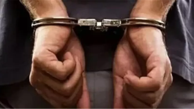 حبس الأب المتهم بقتل أبنائه 4 أيام على ذمة التحقيقات في الإسكندرية