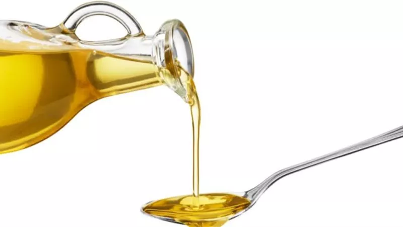 ماذا يحدث لجسمك عند التوقف عن استخدام الزيت في الطعام؟