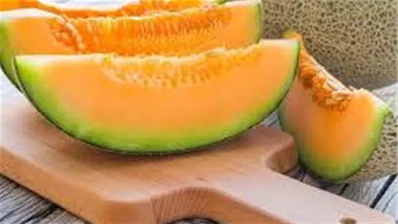 فوائد تناول الكنتالوب يوميًا لصحة الجسم والبشرة والعين