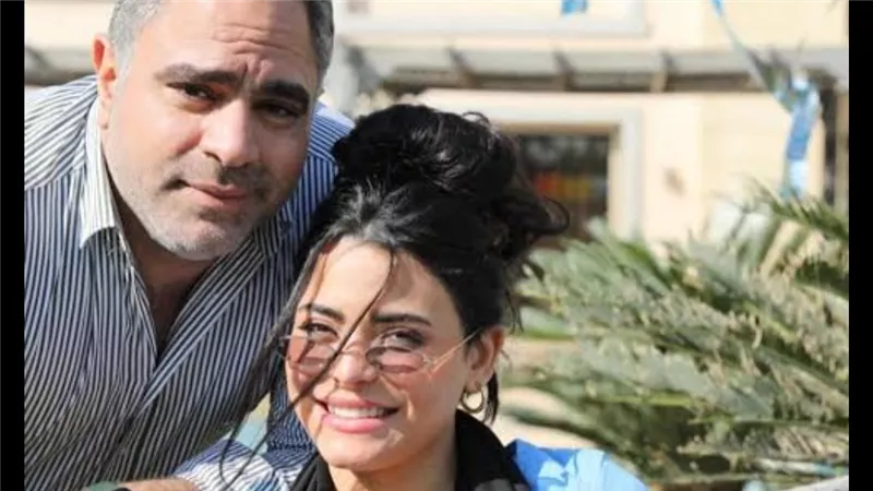 محمد شاهين يوجه رسالة لـ أسماء جلال: بحبك والأخيرة تعليق وأنا أوي 