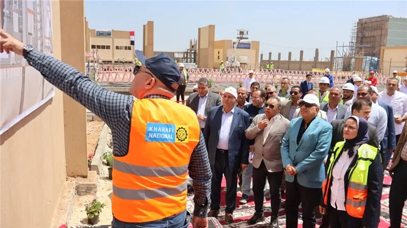  كواليس جولة وزير الكهرباء لمحطة رشيد 2 لتغذية المشروعات الزراعية بالدلتا الجديدة 