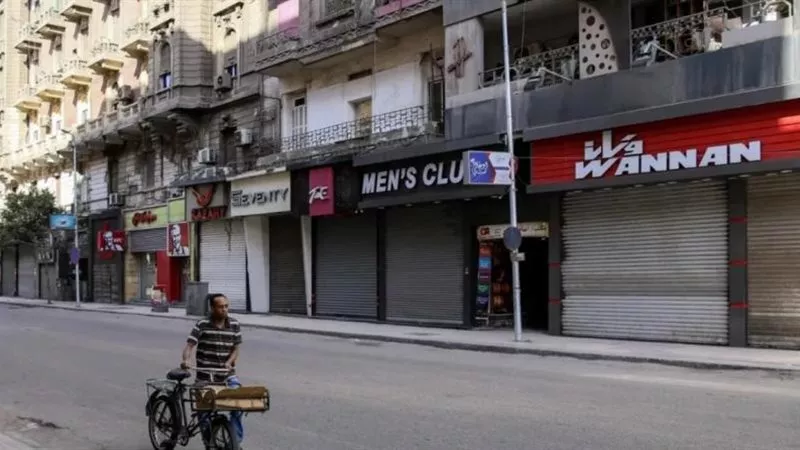 مواعيد غلق المحلات التجارية بعد تطبيق التوقيت الصيفي 