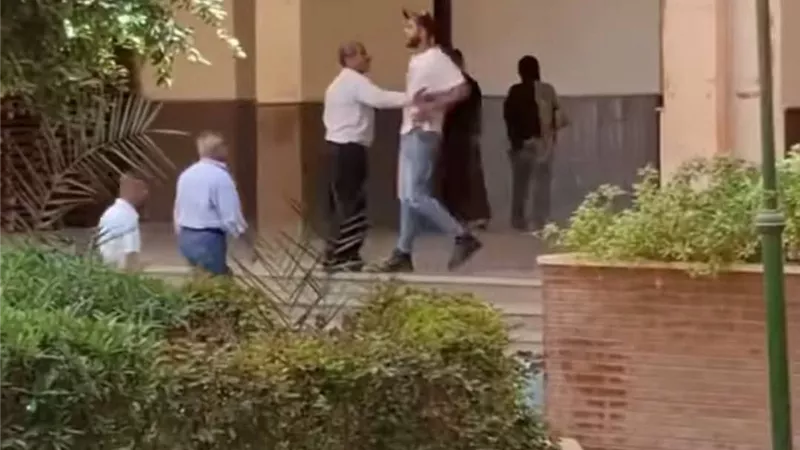القصة الكاملة لـ فيديو تيك توك يتسبب في طعن طالب لزميله داخل الحرم الجامعي