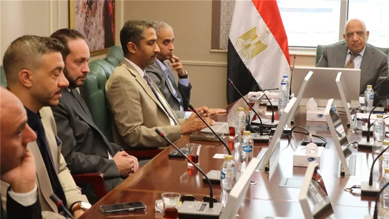  تفاصيل اجتماع وزير الكهرباء بمسئولي «ساى شيلد» لتشغيل منظومة الشحن الموحد بالشركات