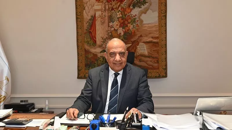 وزير الكهرباء يتوجه إلى الصين للمشاركة بمؤتمر شنغهاي للطاقات المتجددة 