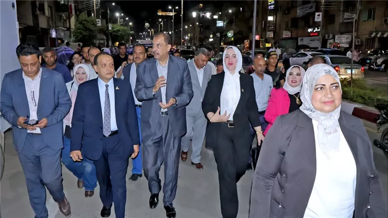 محافظ سوهاج يشهد تحولاً حضرياً شاملاً في شارع أسيوط بعد أعمال التطوير والتجميل
