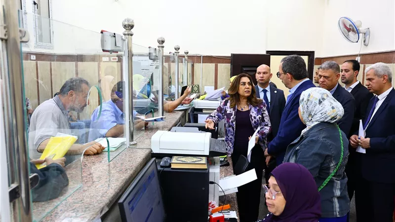 التفاصيل الكاملة لجولة وزيرة التنمية المحلية المفاجئة بحي عابدين