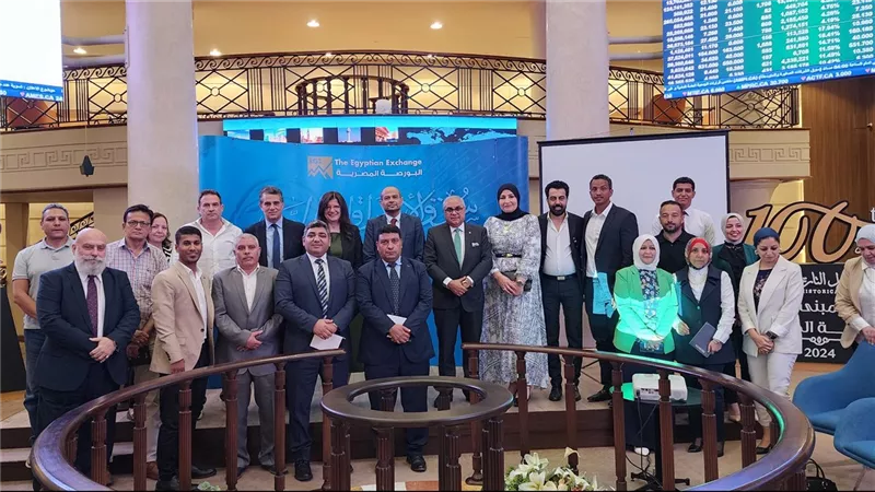 رئيس البورصة المصرية يلتقي مع قيادات شركات سوق الشركات الصغيرة والمتوسطة