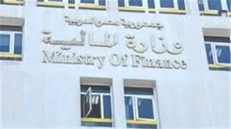 زيادة رواتب يوليو 2025 لـالمعلمين والموظفين.. جدول شامل وتفاصيل الزيادات