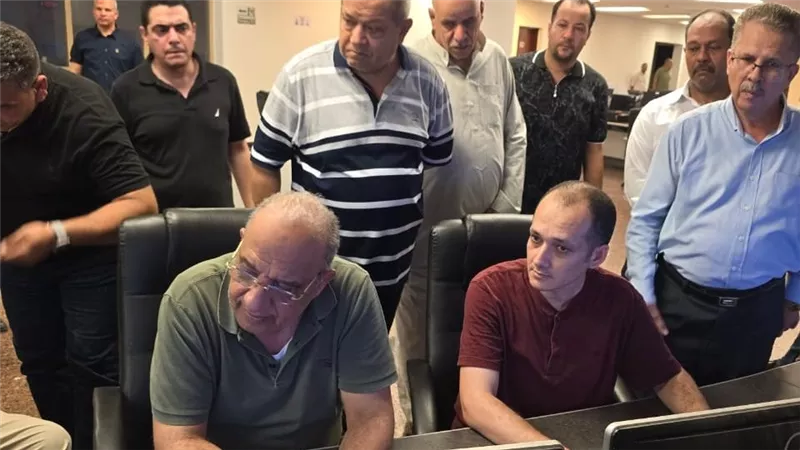 كواليس زيارة وزير الكهرباء الميدانية إلى محطة الشباب المركبة بالإسماعيلية 
