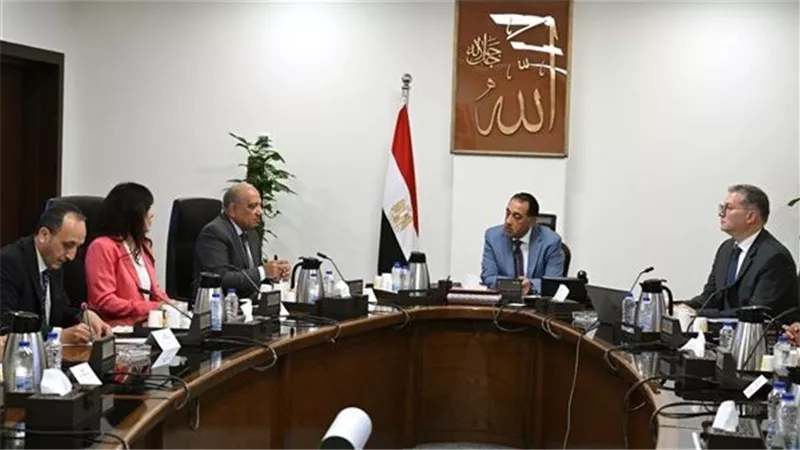 ننشر جهود الحكومة في تأمين الوقود اللازم لتشغيل محطات الكهرباء