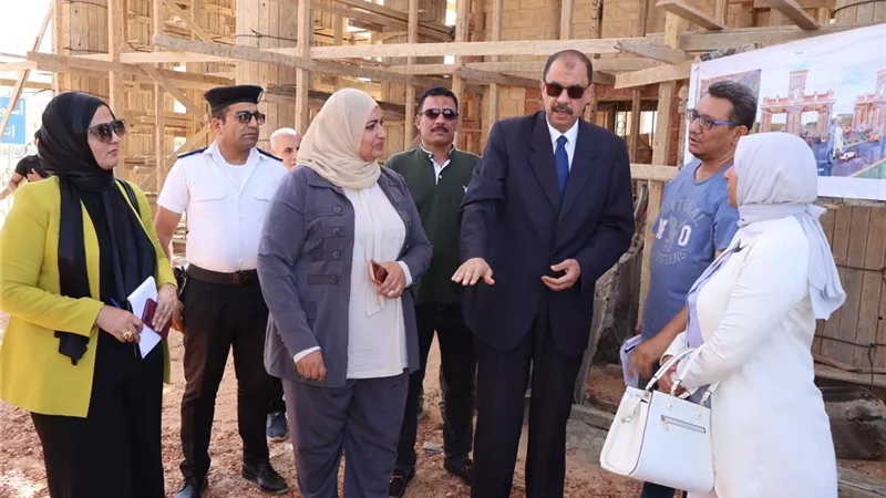 محافظ سوهاج يتفقد أعمال تطوير وتحديث بوابة المدخل الغربي لسوهاج