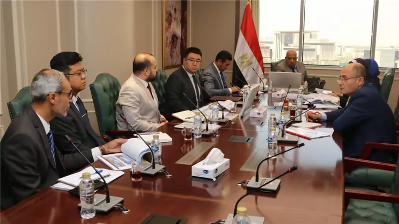  وزير الكهرباء يتابع مستجدات تنفيذ أعمال توفير التغذية لمشروعات الدلتا الجديدة 