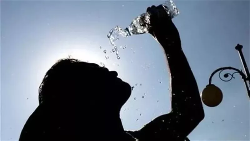 طقس الجمعة: موجة شديدة الحرارة تضرب مصر وتحذيرات من الخروج نهارًا