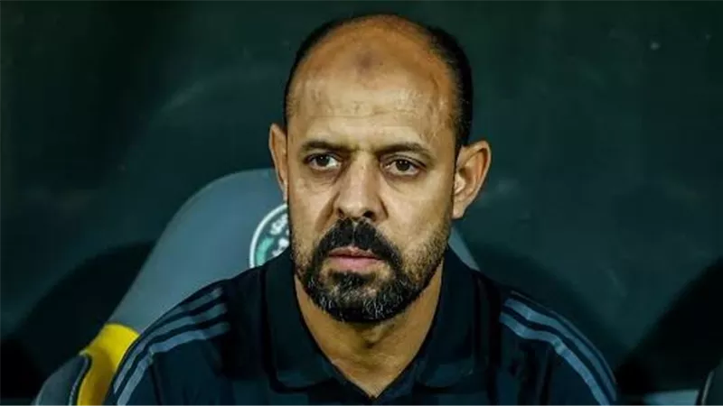 عماد النحاس قائم بأعمال المدير الفني ووليد صلاح الدين مدير للكرة في الأهلي