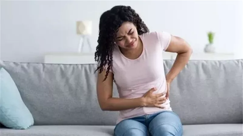لأسباب لا تخطر على بال ..3 مؤشرات مبكرة تنذر بمشكلات في الأمعاء