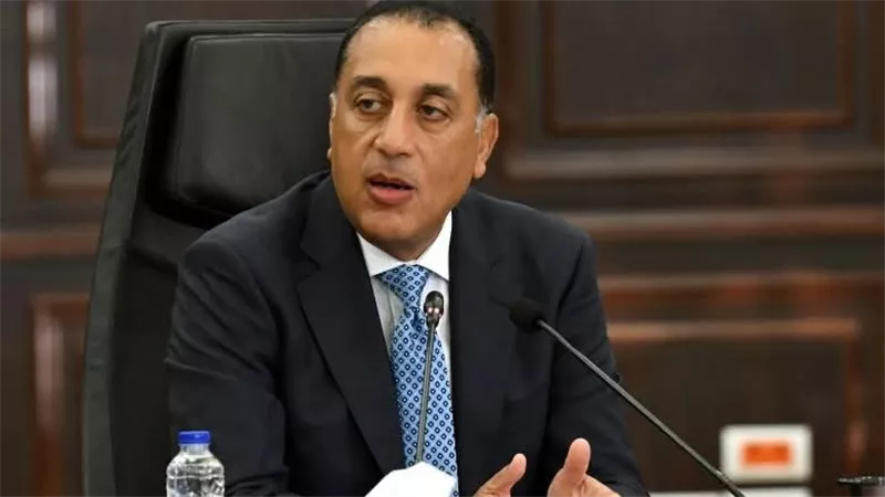رئيس مجلس الوزراء يتابع توطين صناعة الدواء وتوفير المستلزمات الطبية