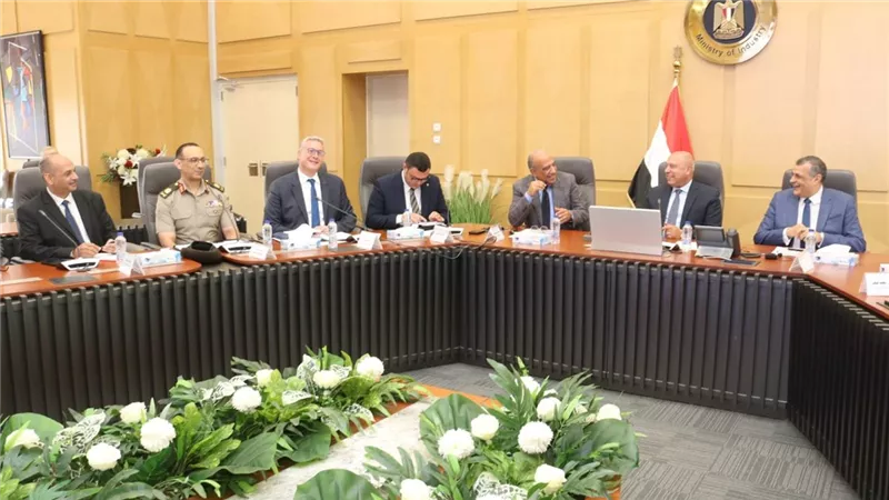 برئاسة وزير الكهرباء.. المجلس الأعلى للطاقة يناقش الإسراع برفع القدرة لمشروعات الصناعة