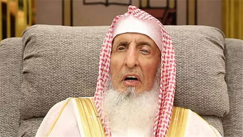 عاجل.. خادم الحرمين يوجّه بإقامة صلاة الغائب على مفتي السعودية