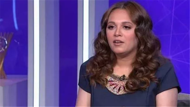 رحمة أحمد تطمئن جمهورها بعد أزمتها الصحية:الحمد لله قومت بالسلامة عشان ابني