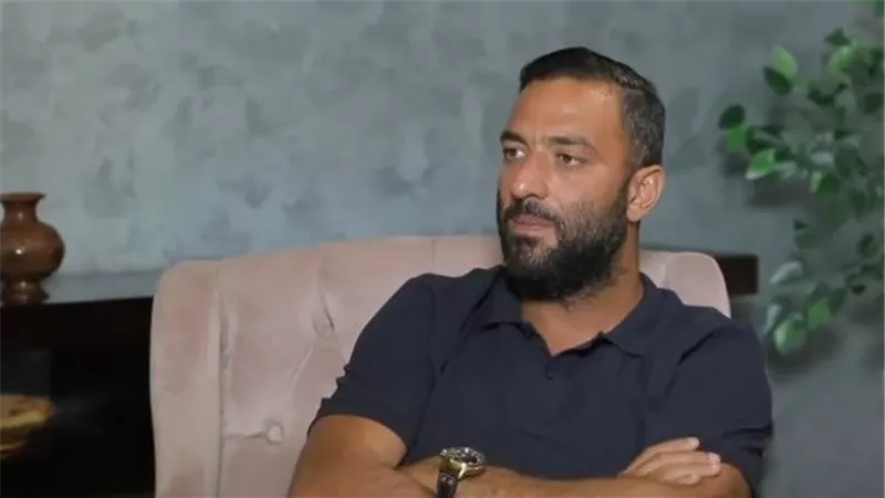 ميدو يهاجم زيزو بسبب تجاهل مصافحة هشام نصر: تصرف غير مقبول 