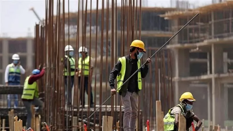 بكام النهاردة.. أسعار الحديد واستقرار الأسمنت والجبس بالأسواق المصرية اليوم الأربعاء