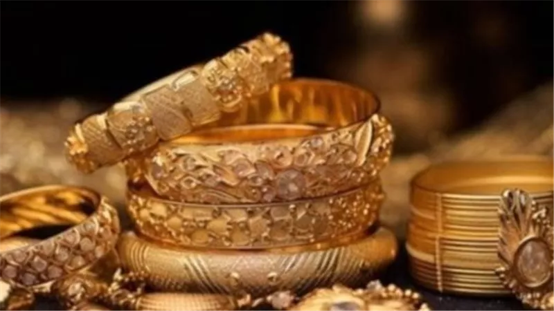 الذهب يعود للانخفاض في مصر اليوم الجمعة مع تذبذب الأسعار المحلية