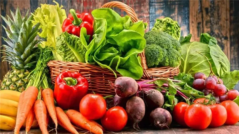 الخضروات والفواكه مفتاحك الطبيعي لنوم عميق وصحي يعزز الراحة ويجدد النشاط