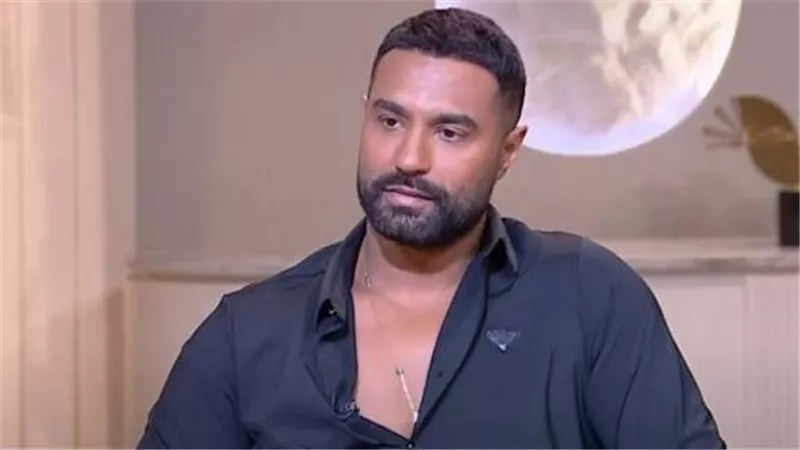 كريم فهمي يكشف حقيقة واقعة طرده من مهرجان الجونة 