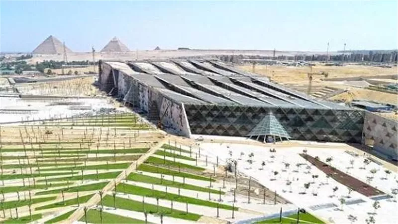بث مباشر افتتاح المتحف المصري الكبير 2025.. رابط المشاهدة والموعد والقنوات الناقلة