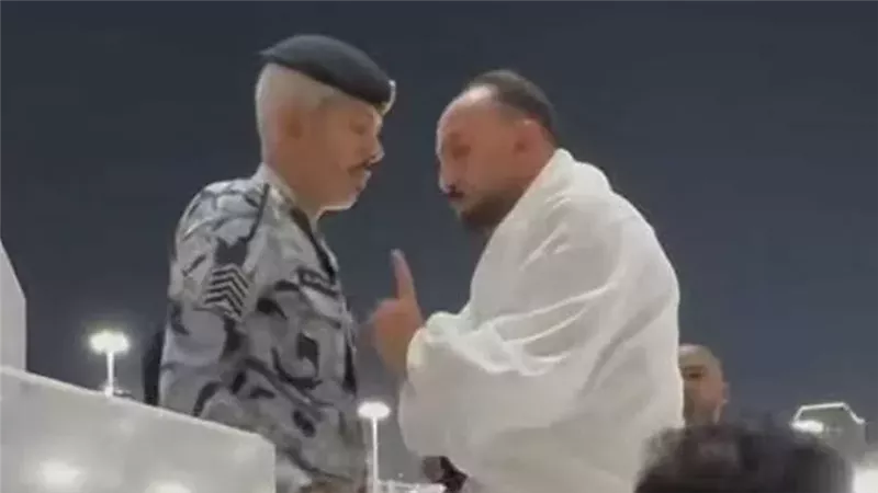 آخر تطورات أزمة المعتمر المصري في الحرم المكي بعد تحرك الخارجية المصرية