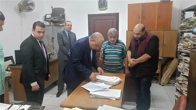  وزير الكهرباء يتفقد الإدارة العامة لشبكات الحلمية التابعة لشركة شمال القاهرة للتوزيع  
