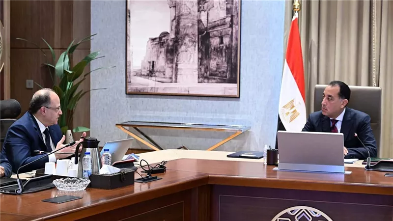 منظومة التتبع الدوائي الجديدة على طاولة مدبولي لضمان سلامة الدواء بمصر