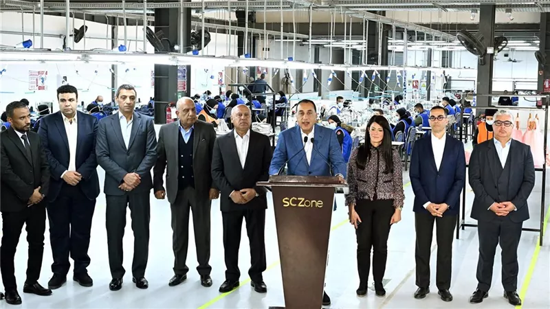 مدبولي: قناة السويس طفرة صناعية.. ومصر تبدأ تصنيع الطاقة الشمسية