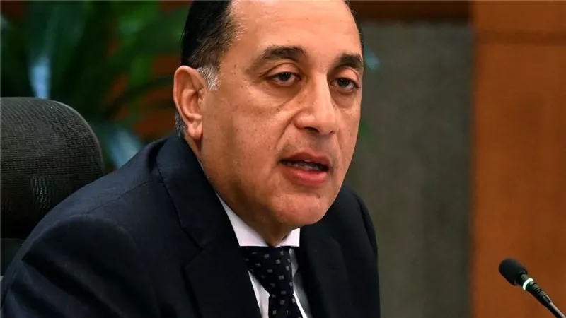 مدبولي يهنئ هشام بدوي برئاسة مجلس النواب ويؤكد: تكامل تشريعي–تنفيذي لخدمة الوطن