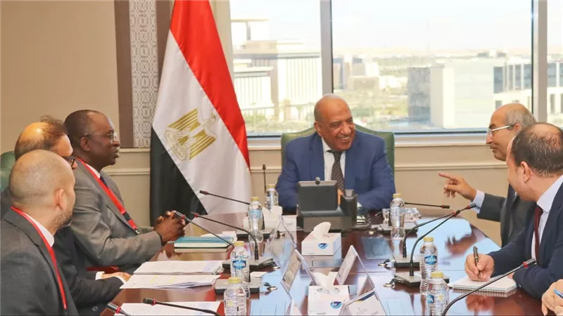  وزير الكهرباء: القطاع الخاص شريك فى تنويع مصادر الطاقات المتجددة ودعم الشبكة القومية 