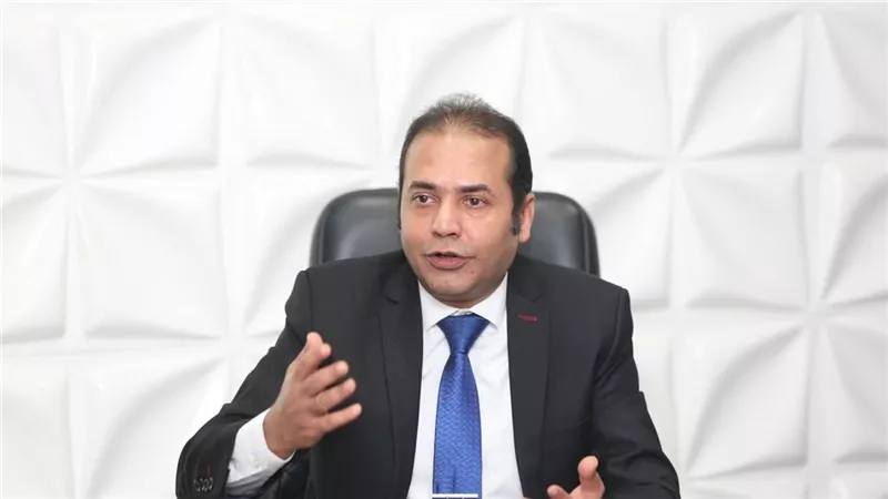 وقف إعفاء الهواتف المستوردة يعيد الانضباط لسوق المحمول
