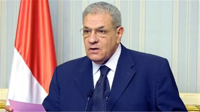 إبراهيم محلب:مصر في طليعة الدول الداعمة لغزة وستلعب دورًا محوريًا في الإعمار