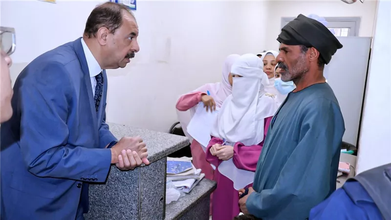 محافظ سوهاج يتفقد نفق الشهيد اللواء نبيل فراج وميدان العارف ومستشفى سوهاج العام والمرسى السياحي