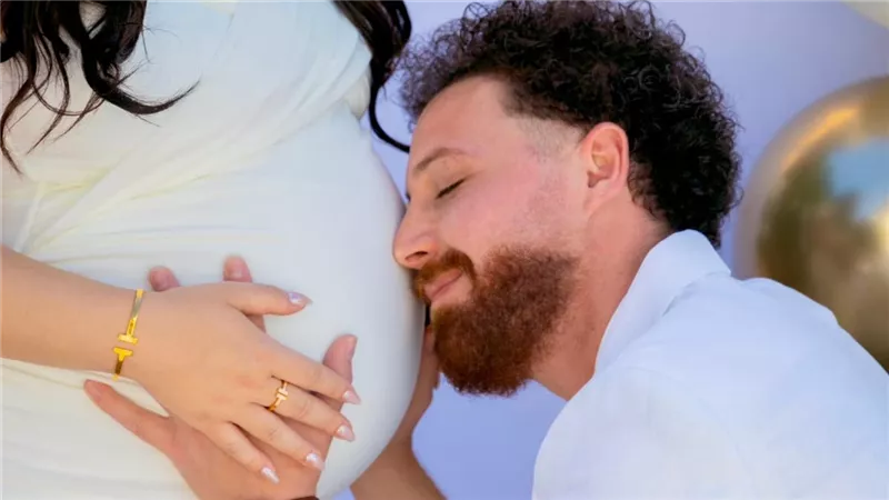 طلب رسمي بحظر النشر في قضية الفنان محمود حجازي وزوجته
