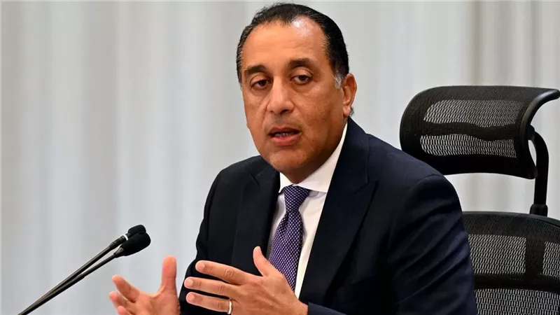الحكومة ترفع الحد الأدنى للأجور إلى 8 آلاف جنيه.. موعد التطبيق والتفاصيل