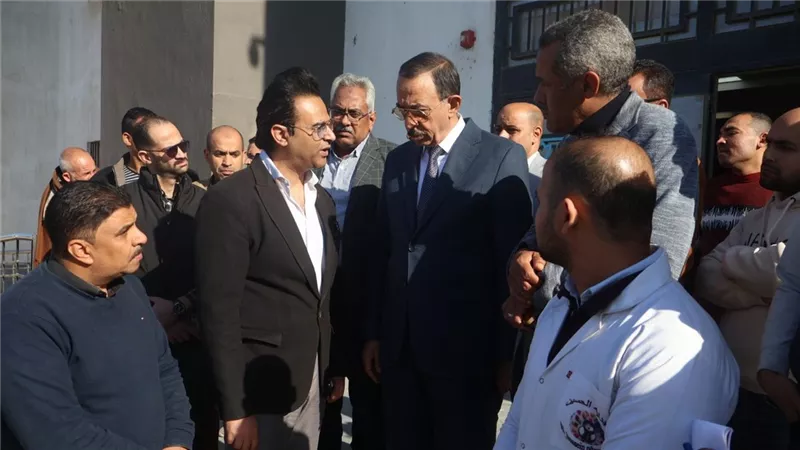 محافظ سوهاج يتفقد مستشفى العسيرات والمركز الطبي بأولاد حمزة .. ويشدد على رفع كفاءة الخدمات الصحية