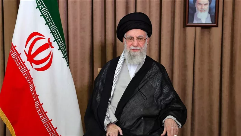 جثمان خامنئي في خطر.. سر تأجيل تشييع جنازة المرشد الإيراني
