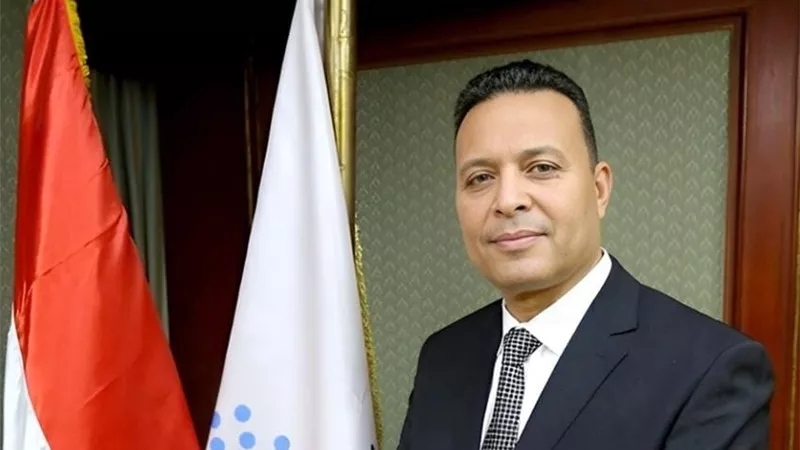 أكرم الجوهري رئيسًا للجهاز المركزي للتعبئة والإحصاء.. خبرة رقمية بدرجة وزير