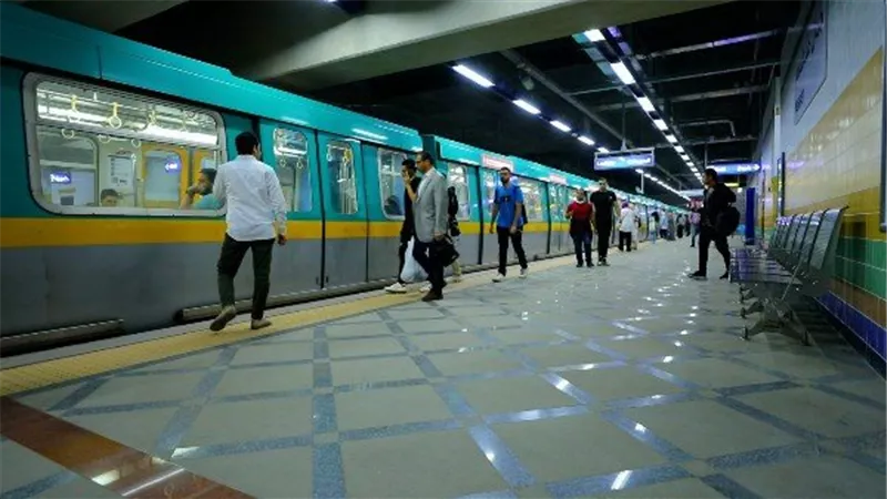 عاجل مواعيد مترو الأنفاق الجديدة  وLRT بعد العيد..اعرف أول وآخر قطار الآن