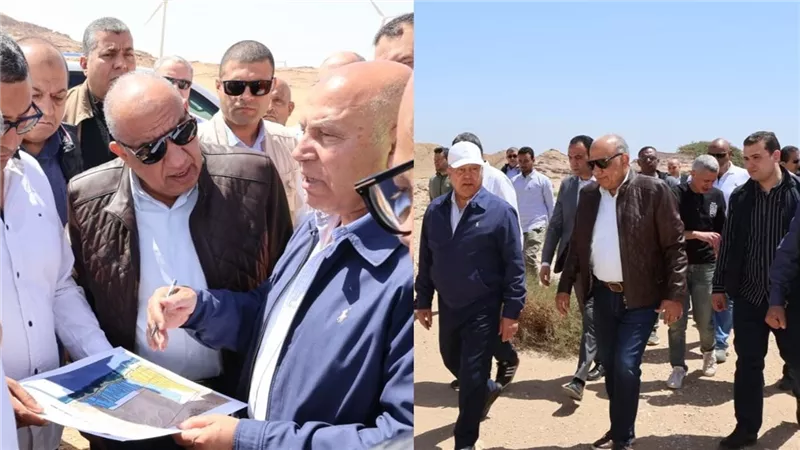 وزيرا الكهرباء والنقل يتفقدان مشروعات طاقة رياح بمنطقة جبل الجلالة 