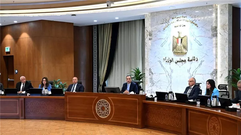 رئيس الوزراء يتابع تنفيذ مشروعي رأس الحكمة وشمس الحكمة بالساحل الشمالي