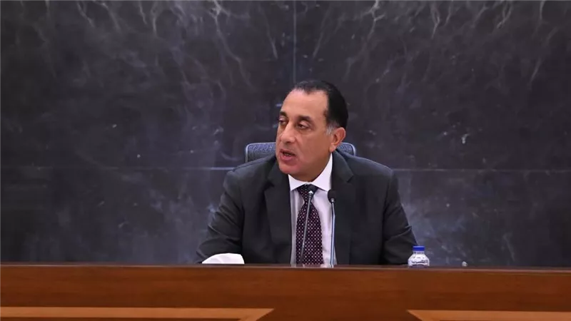 رئيس الوزراء يبحث إنشاء مدينة طبية متكاملة بالعاصمة الجديدة بعروض عالمية مميزة