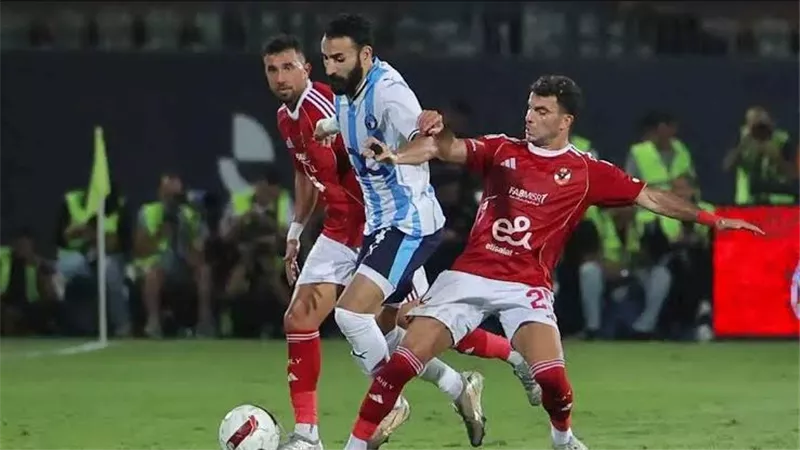غيابات الأهلي وبيراميدز قبل القمة المرتقبة في الدوري المصري..صراع مشتعل على اللقب